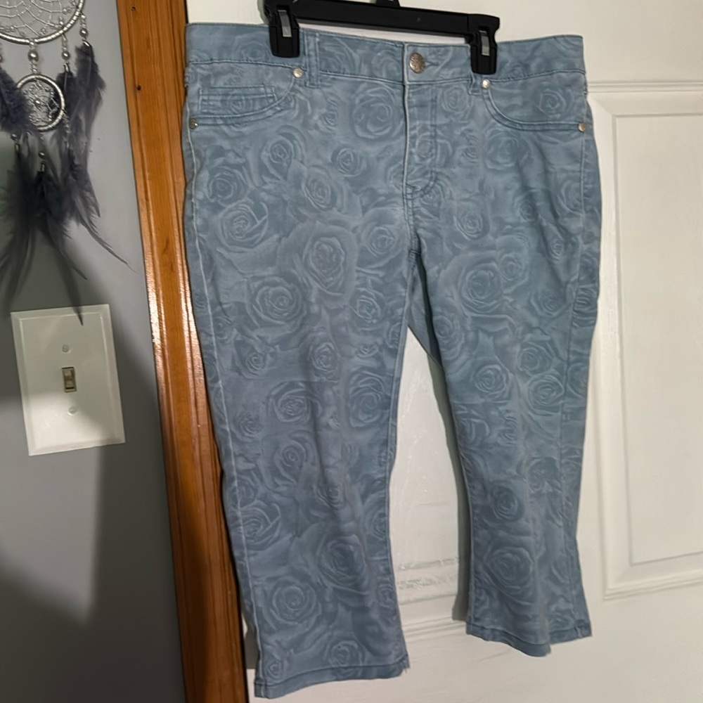 D.Jeans Rose Patterned Capri